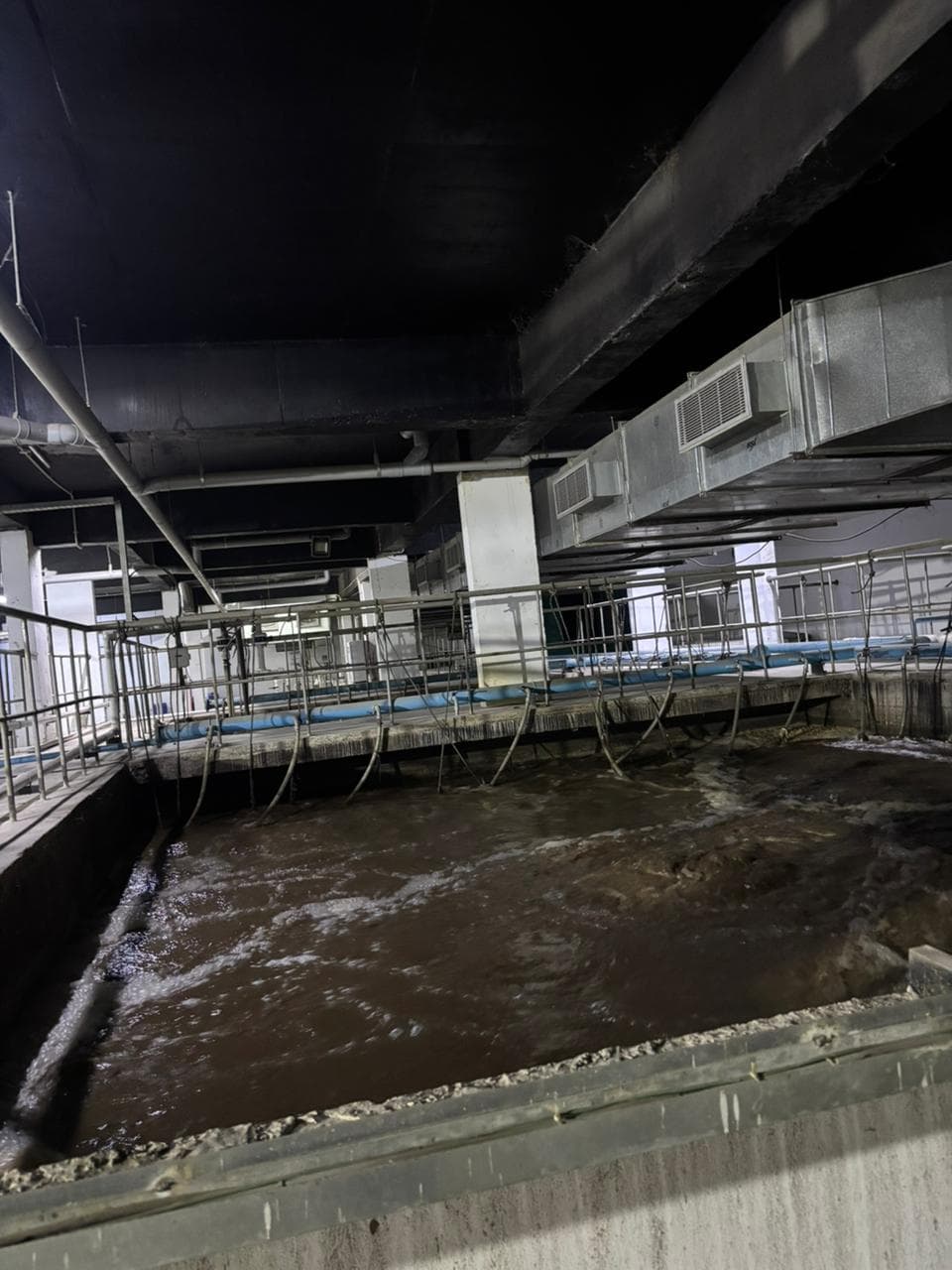 WTP / STP Tank Cleaning image 1